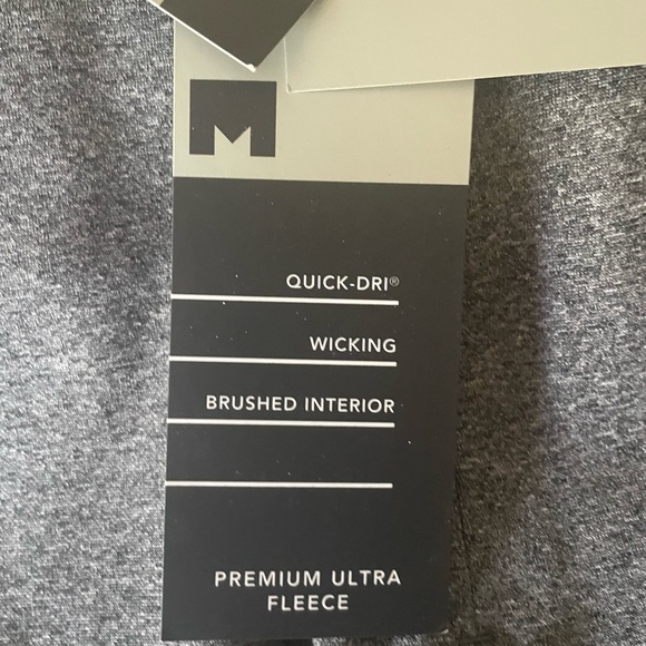 Short-sleeve Fleece Hoodie - Picture 7 of 7